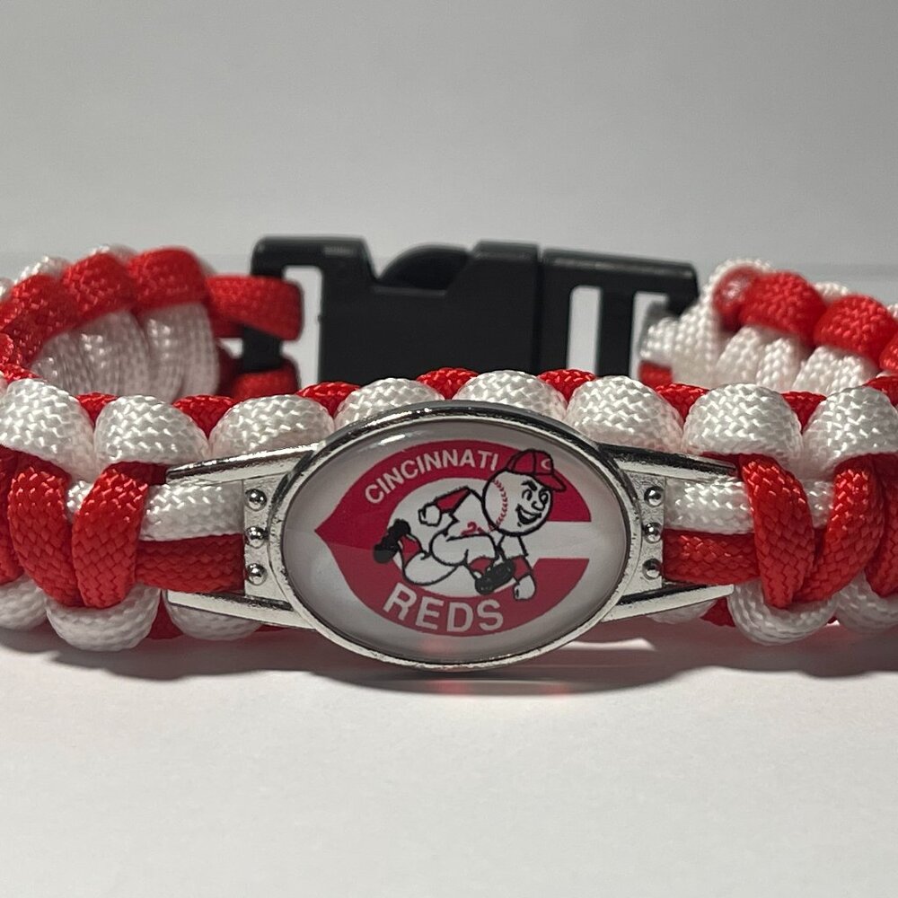 Cincinnati Reds MLB Paracord Bracelet NEW